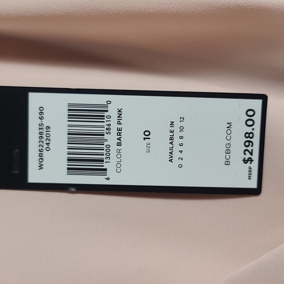 BCBGMAXAZRIA NWT Slit Sleeve Overlay Gown in Bare Pink Size 10 - Picture 7 of 16